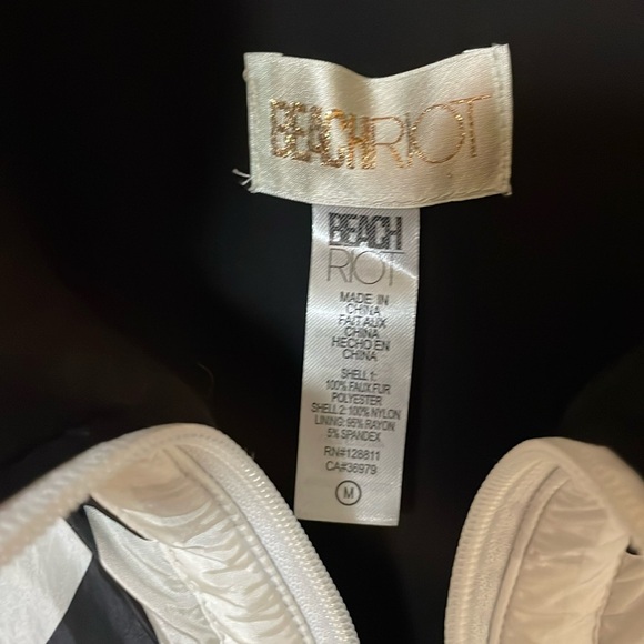 NWOT BEACHRIOT Lily Jacket- 70’s Geo - Picture 5 of 7